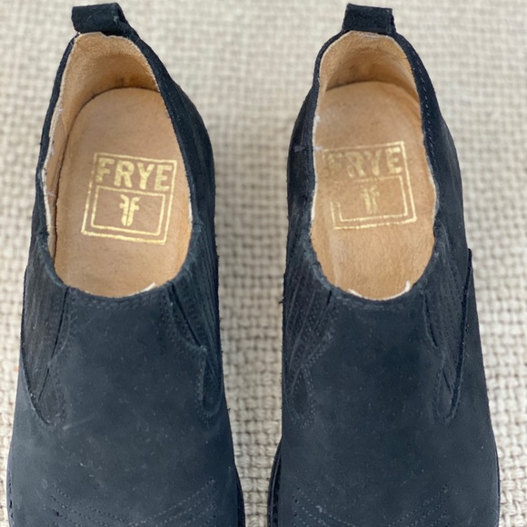 Frye Billy round toe black suede shooties - Picture 12 of 12